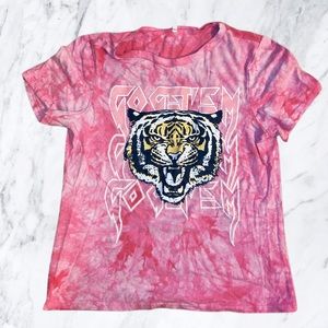 Vintage inspired tiger tshirt